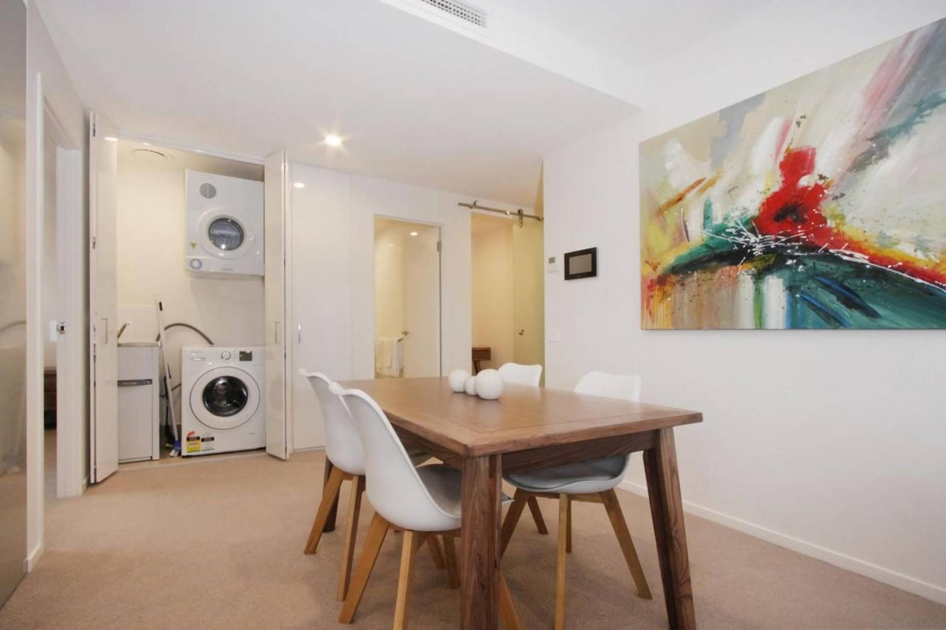 Iq Smart Apartments 704 Braddon Act Canberra Bagian luar foto